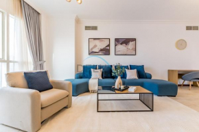 Stunning 2BR with Assistant Room in MAG 214, Jumeirah Lake Towers by Deluxe Holiday Homes
